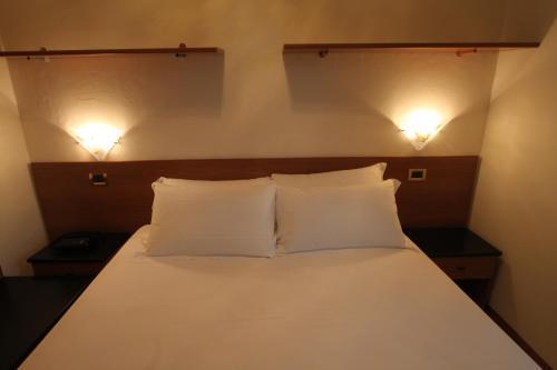 Street Hotel Comacchio Luaran gambar