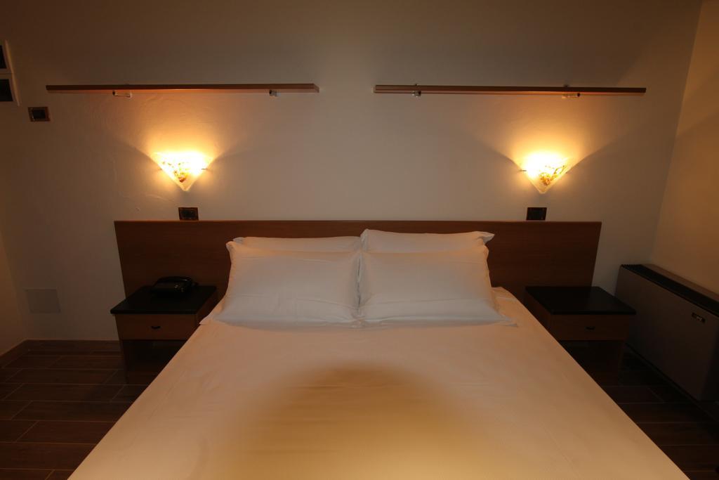 Street Hotel Comacchio Bilik gambar